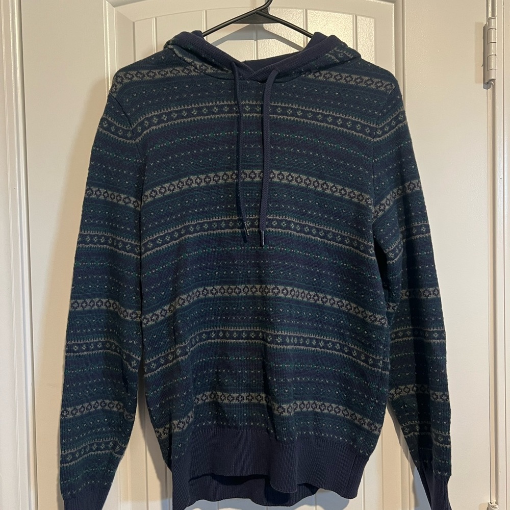 Izod Navy and Gray Striped Sweater
